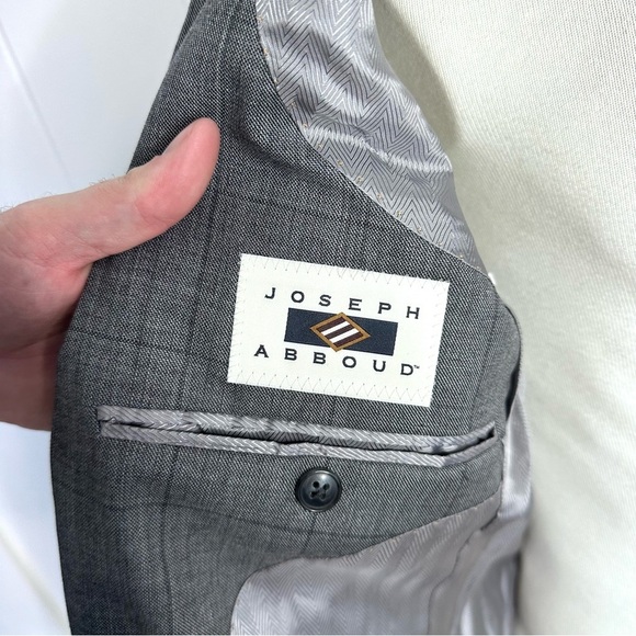 Joseph Abboud Tollegno 1900 Gray Windowpane Blazer - Picture 3 of 12